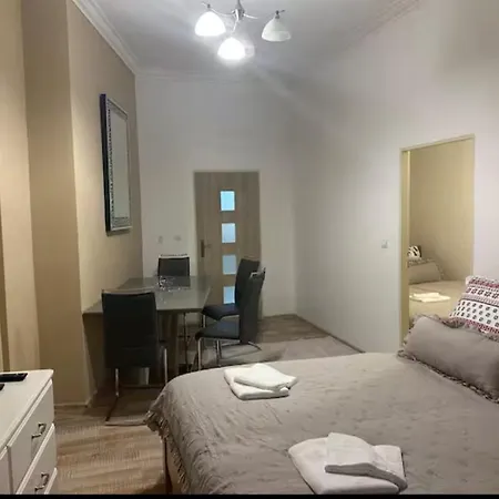 Kristína Apartman